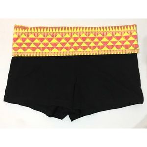 (3/$16) MOSSIMO | NWOT Yoga Stretch Shorts - M